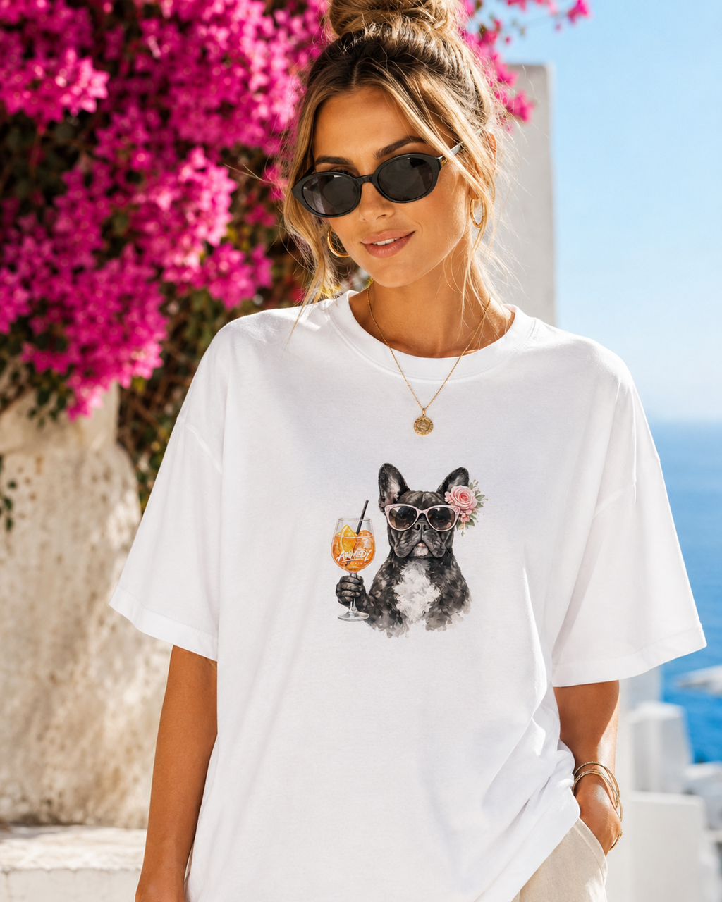 Frenchie Spritz Tee alb, tricou oversized Armedy Society cu bulldog francez si spritz pe fata